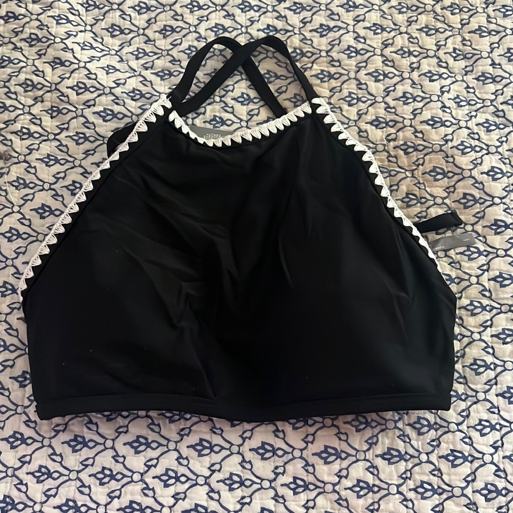 Black Aerie Halter Style Bikini Top NWT